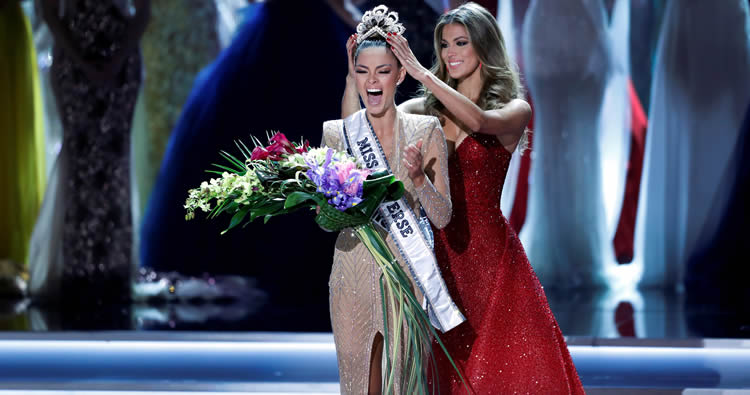 Demi-Leigh Nel-Peters de Sudáfrica es la ganadora del Miss Universo 2017